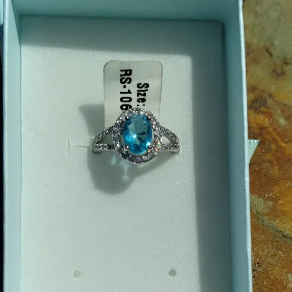 ⚘️ 18K White Gold Plated Size 5 Aquamarine CZ ring 💍 😲 - Picture 10 of 14